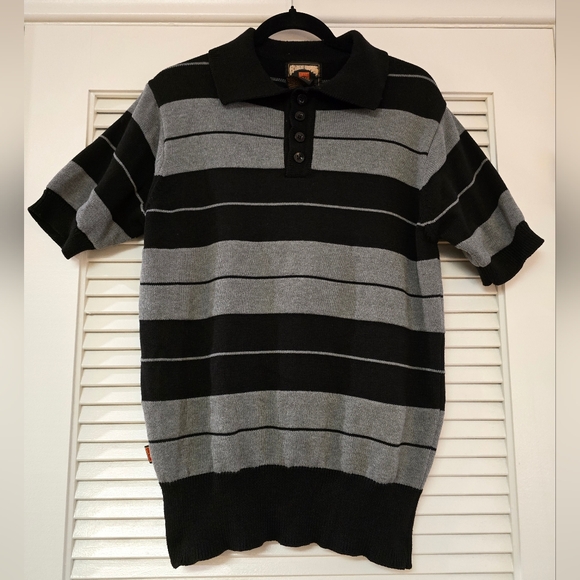 FB County Charlie Brown - Men's Black & Grey Striped Short-Sleeve Shirt - Picture 1 of 5